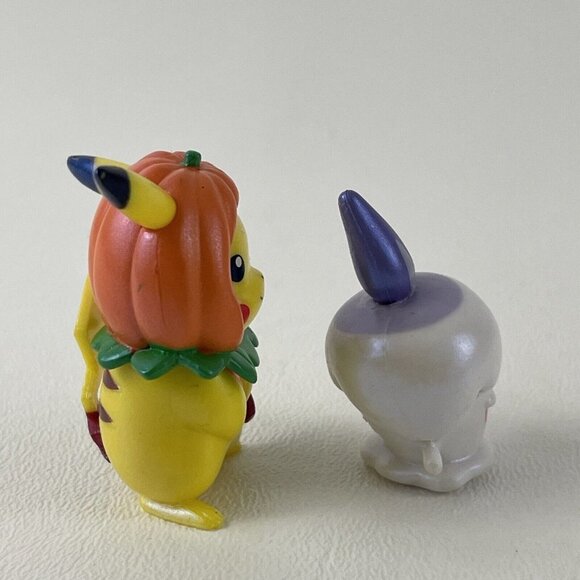 Pokemon Halloween Advent Mini Action Figure Lot Litwick Pumpkin Pikachu Jazwares - Picture 4 of 6
